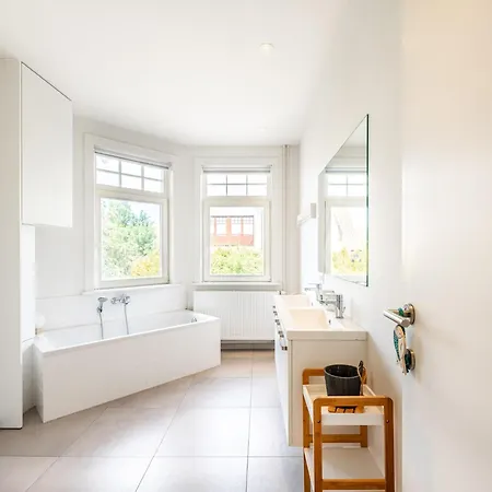 Renovated Near The Center And Beach, Cleaning Included